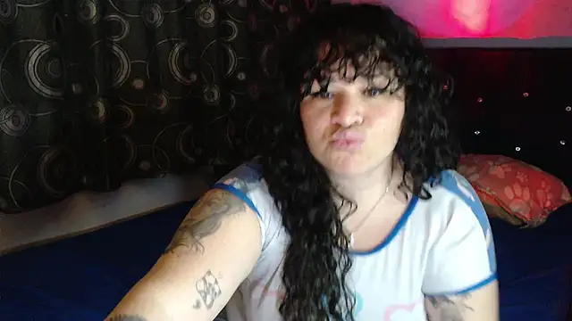 ANGELIQUE KLANE online show from February 25, 5:00 pm