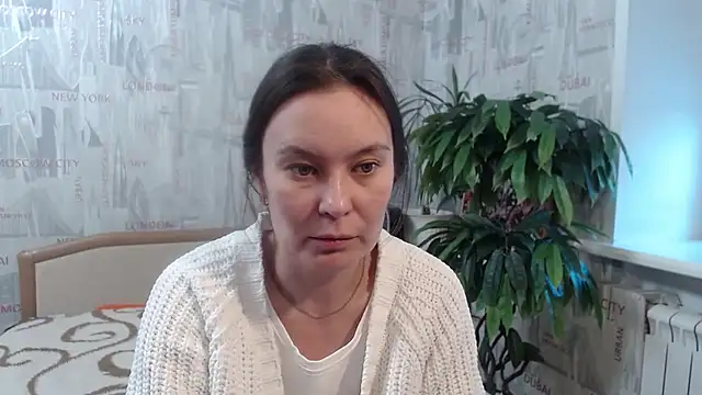 Snapshot of GinaQSoul chatting on February 25, 11:31 am GinaQSoul online show from February 25, 11:31 am