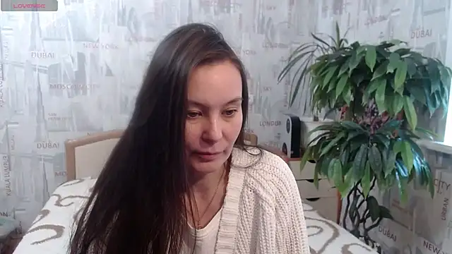 Snapshot of GinaQSoul chatting on February 26, 6:45 am GinaQSoul online show from February 26, 6:45 am