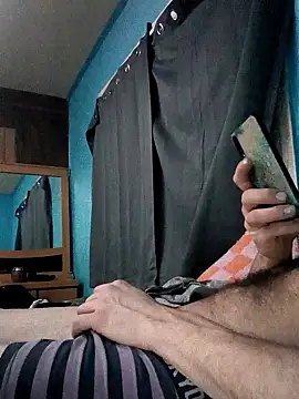 Snapshot of Bwc4u2Ride chatting on January 18, 11:19 pm Bwc4u2Ride online show from January 18, 11:19 pm