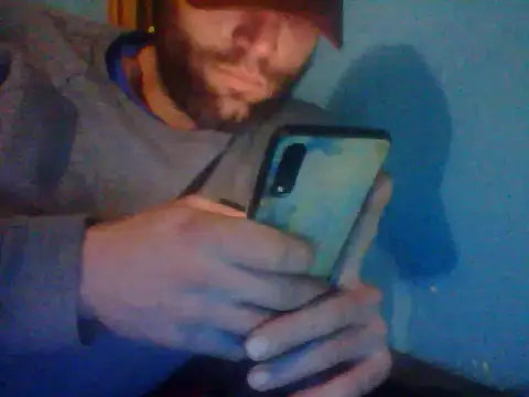 Snapshot of Bwc4u2Ride chatting on February 25, 9:08 am Bwc4u2Ride online show from February 25, 9:08 am