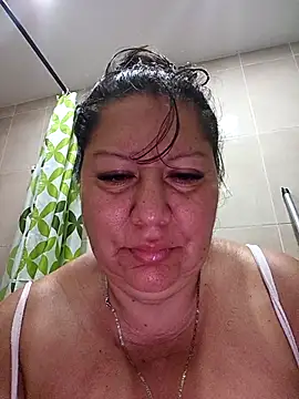 Brenda Berck  online show from November 18, 11:47 am