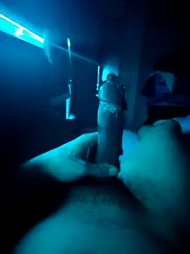 Snapshot of bigdickjojo69 chatting on January 13, 3:12 am bigdickjojo69 online show from January 13, 3:12 am