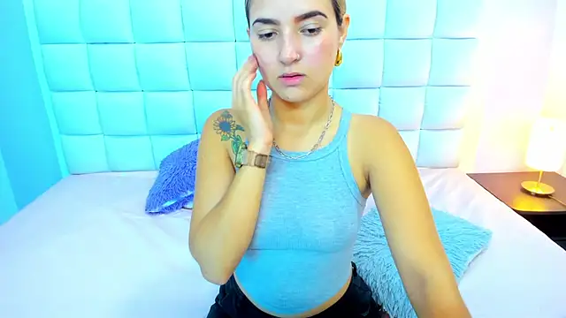 teresasroom  online show from November 6, 2:51 pm