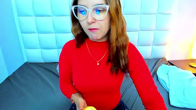 teresasroom  online show from January 6, 2:10 pm