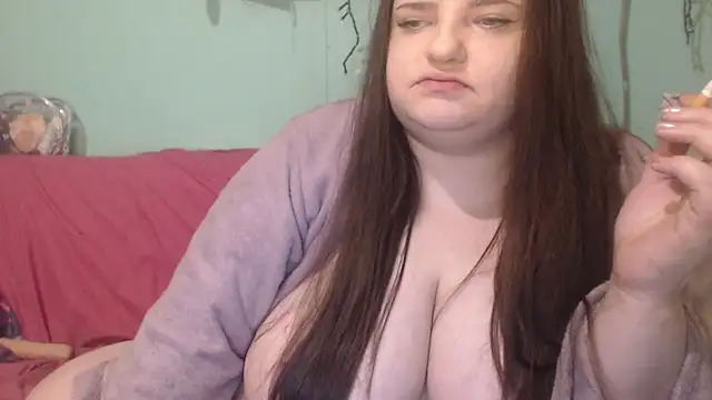 Snapshot of lorelay123 chatting on November 13, 7:35 pm lorelay123 online show from November 13, 7:35 pm