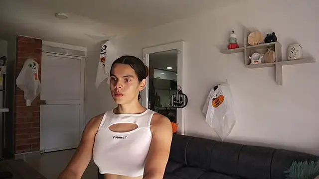  Vahos  online show from October 29, 5:25 pm