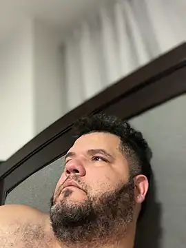 Gabihotxxx1 online show from February 27, 3:28 am