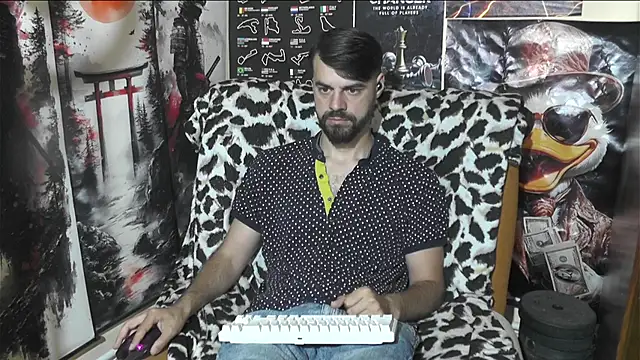 00george online show from June 4, 8:42 am