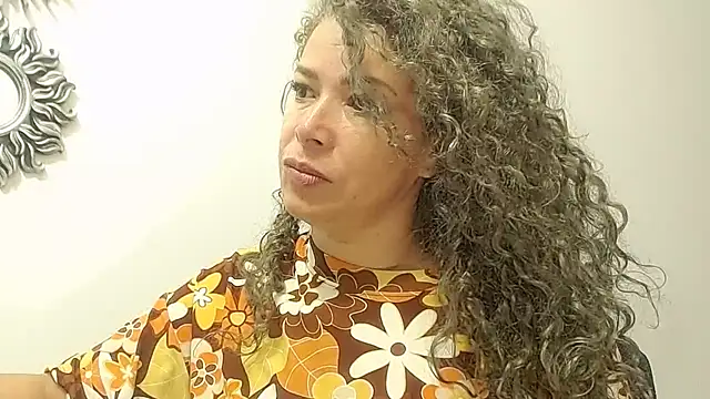 dalilasquirt1 online show from April 5, 1:41 pm