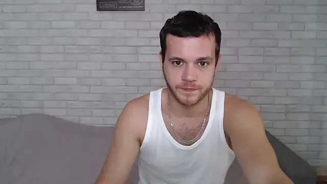 Alexxx horny online show from October 7, 8:33 am