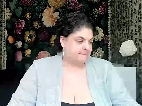 Exotic-Melons online show from October 31, 3:35 pm