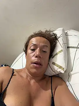 YOURSDEBORA online show from April 20, 11:39 pm