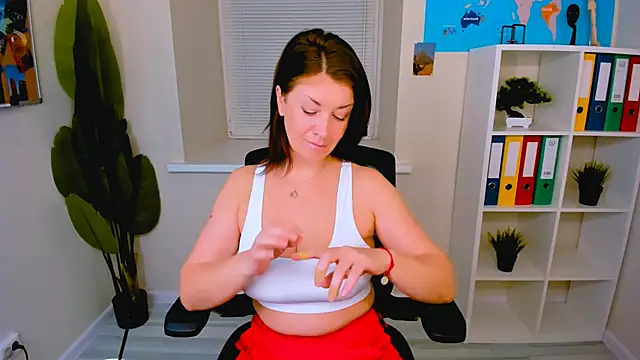 AnaMills online show from October 14, 10:05 am