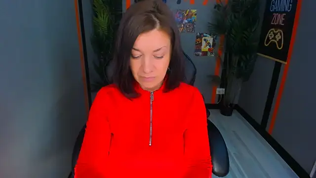 AnaMills online show from April 8, 10:15 am