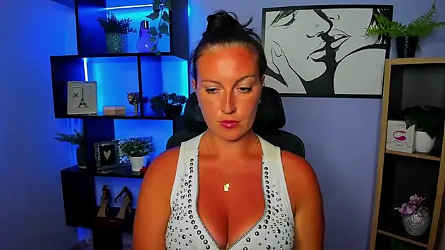 FUN AMI online show from July 28, 6:20 pm