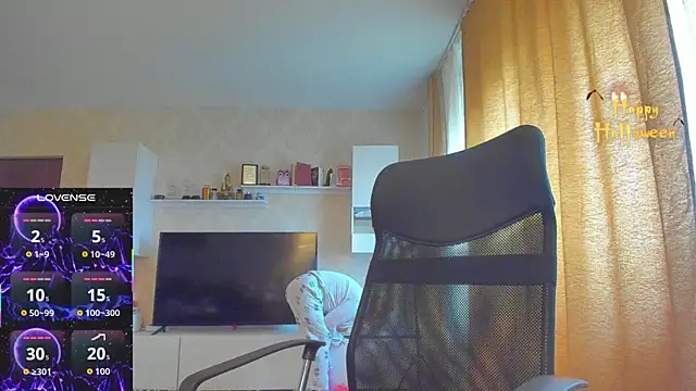 hot evil queen online show from October 26, 8:20 am