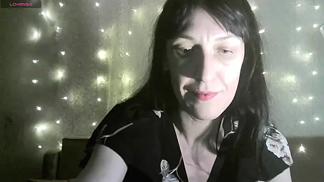 MarieODahliaS online show from November 18, 11:36 am