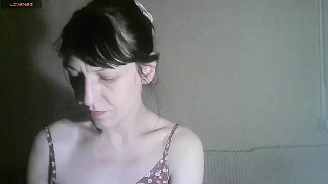 MarieODahliaS online show from April 12, 2:55 pm