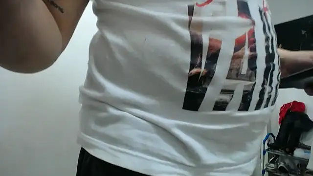 Meloncillo And BabyLiss online show from February 14, 11:53 am