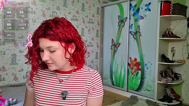 Snapshot of SmokyRose chatting on June 26, 9:14 am SmokyRose online show from June 26, 9:14 am