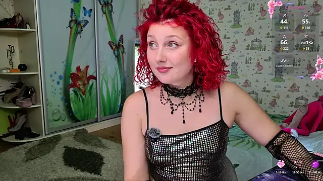 Snapshot of SmokyRose chatting on July 6, 10:34 am SmokyRose online show from July 6, 10:34 am