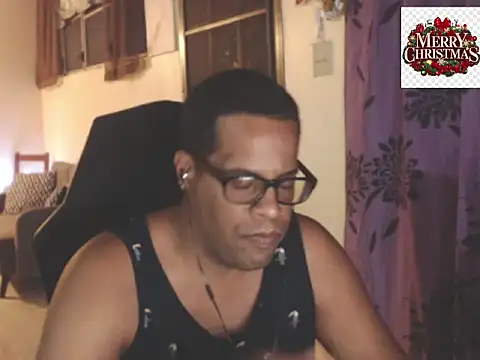 thesugar32 online show from December 4, 1:59 am