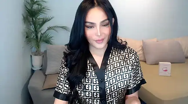 PrettyWomanxxx online show from February 21, 7:43 pm