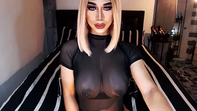 MassiveCockxMistress online show from November 1, 5:15 pm