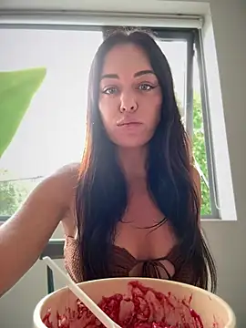 LilliThelo online show from January 17, 4:17 am