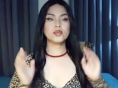Snapshot of MistressLuna1 chatting on July 10, 7:38 pm MistressLuna1 online show from July 10, 7:38 pm