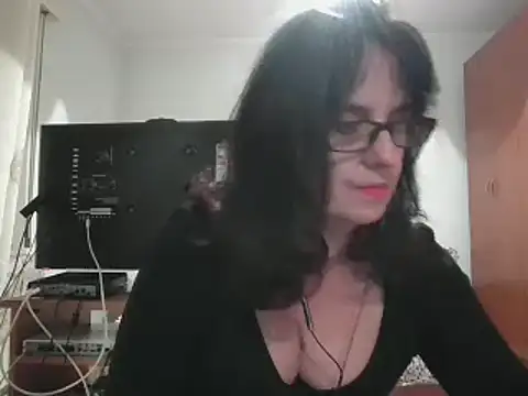 ClaudyGeryn online show from December 14, 4:09 pm