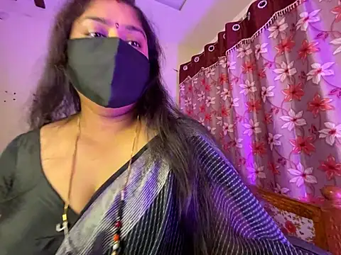 Love 4Sex online show from March 26, 5:24 am