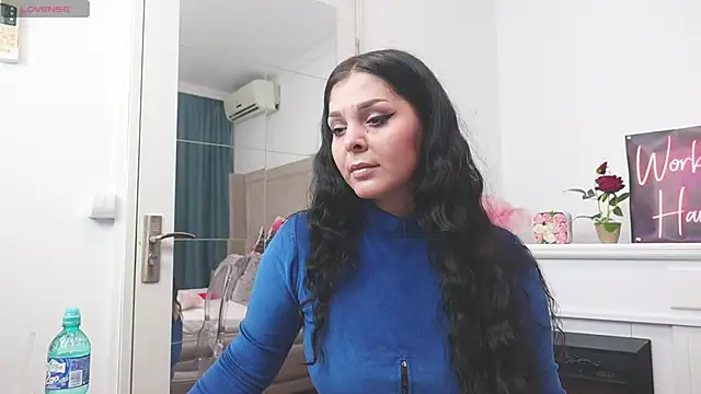 LexyRene online show from February 5, 6:18 am