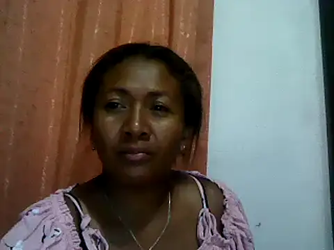 sexyladii online show from December 5, 5:06 pm