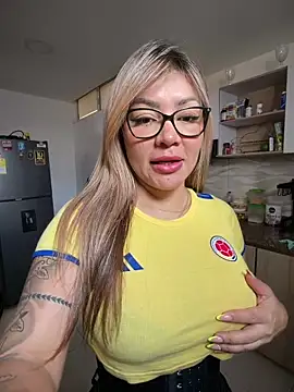 DIANITA 1988 online show from March 26, 2:55 pm