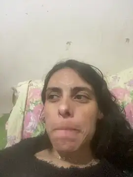 Sarah-safada online show from May 28, 9:56 pm