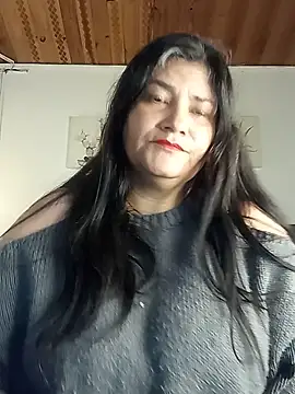 salomexlove 20 online show from May 14, 1:40 pm