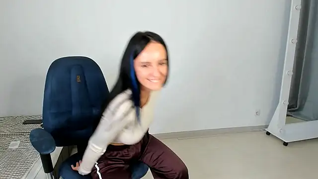 Snapshot of Your_Masha chatting on March 7, 5:49 pm Your Masha online show from March 7, 5:49 pm