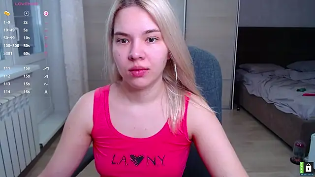 Lana  Nova online show from September 13, 5:18 am