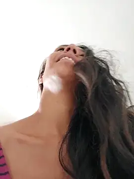 Luna-Natural online show from March 6, 3:52 pm