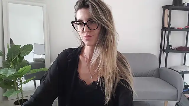 nicole 98 online show from November 19, 10:37 am