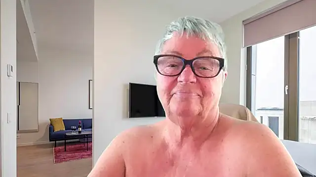 Snapshot of GrannyChrissy68 chatting on May 6, 1:38 pm GrannyChrissy68 online show from May 6, 1:38 pm