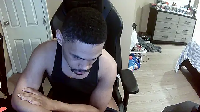 Neovergil0 online show from March 25, 6:03 pm