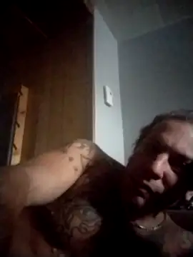 trucker1979 online show from November 11, 8:20 pm