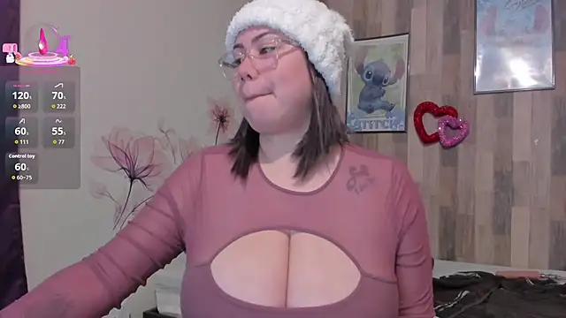 Snapshot of Bigt3ti chatting on December 17, 7:36 am Bigt3ti online show from December 17, 7:36 am