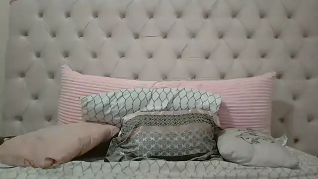 beautylovess online show from December 18, 3:29 pm