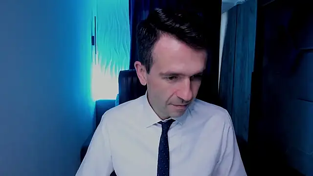 SteveTiger online show from October 20, 1:22 pm