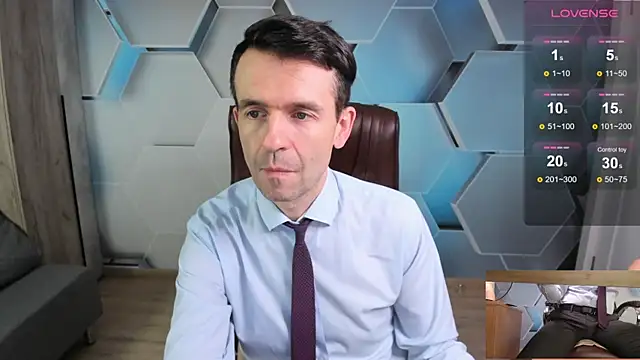 Snapshot of SteveTiger chatting on February 27, 8:36 am SteveTiger online show from February 27, 8:36 am