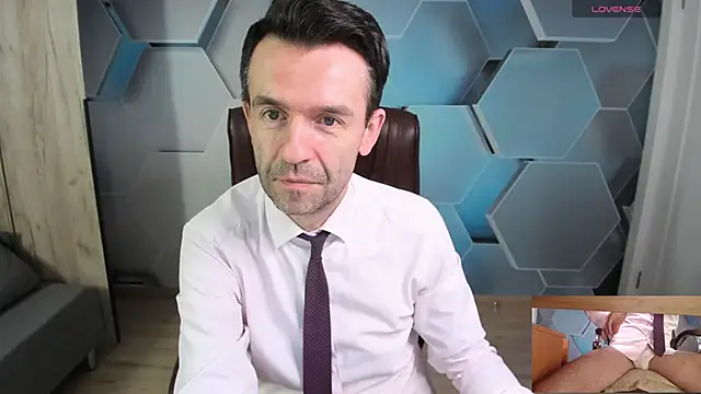 Snapshot of SteveTiger chatting on March 1, 3:19 am SteveTiger online show from March 1, 3:19 am